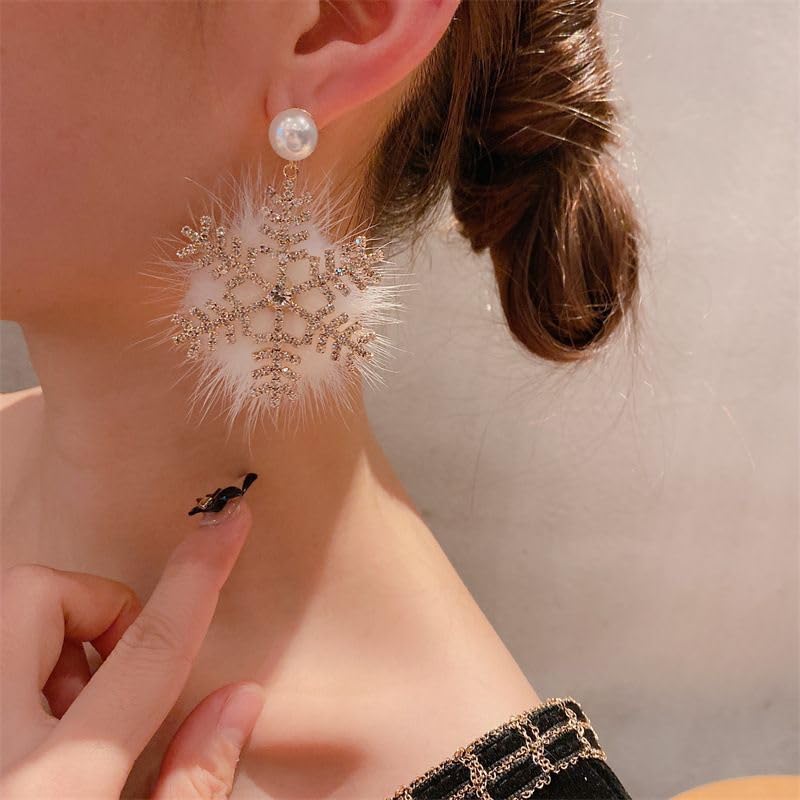 Christmas Snowflake Pearl Earrings