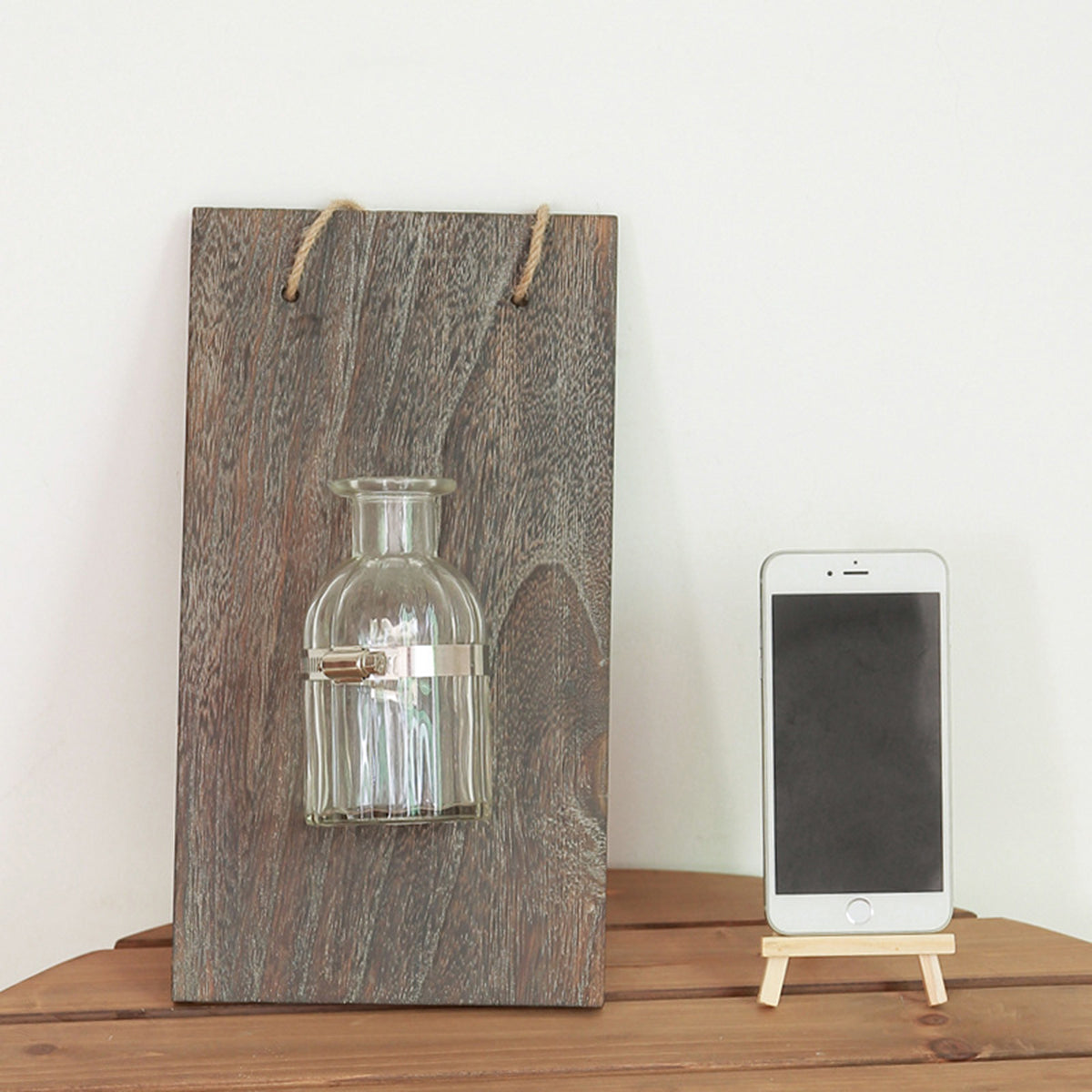 Wall Mount Decoration Piece With Jar